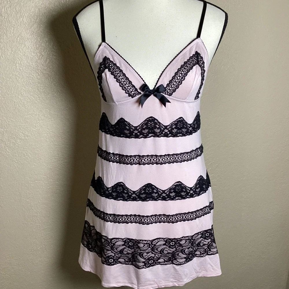 Victoria's Secret Sexy Little Things Pink Black Lace Tiered Babydoll Chemise SM
